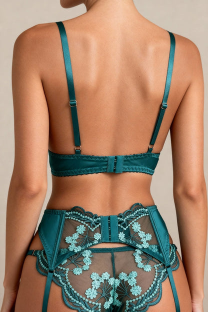 Czteroczęściowy komplet bielizny damskiej - EMAZA